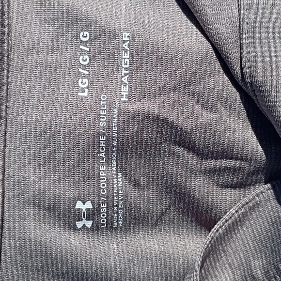 Polos - Picture 13 of 13